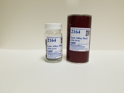 SRM 2164 - 低合金鋼(片狀)